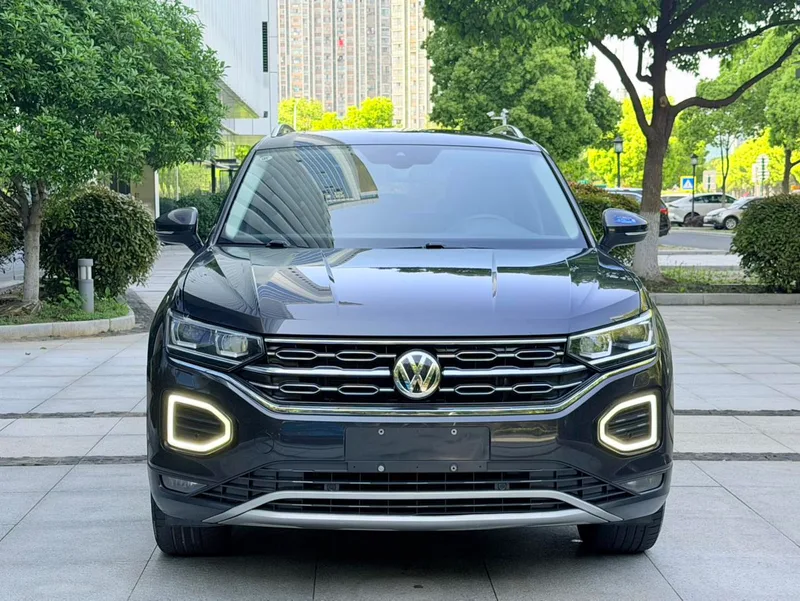 Volkswagen Tayron 2019 330TSI Two-wheel drive noble type China V exterior photo 2 Volkswagen Tayron 2019 330TSI Two-wheel drive noble type China V exterior photo 2