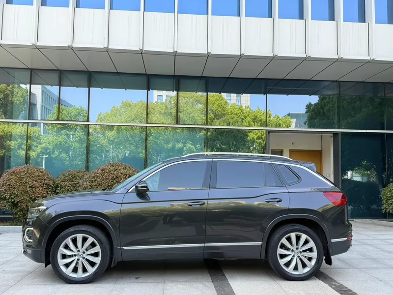 Volkswagen Tayron 2019 330TSI Two-wheel drive noble type China V exterior photo 4 Volkswagen Tayron 2019 330TSI Two-wheel drive noble type China V exterior photo 4