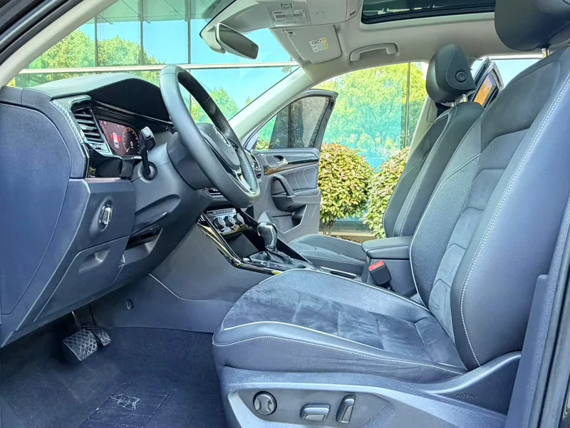 Volkswagen Tayron 2019 330TSI Two-wheel drive noble type China V interior photo 8 Volkswagen Tayron 2019 330TSI Two-wheel drive noble type China V interior photo 8
