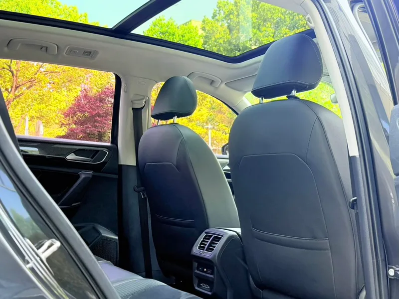 Volkswagen Tayron 2019 330TSI Two-wheel drive noble type China V interior photo 10 Volkswagen Tayron 2019 330TSI Two-wheel drive noble type China V interior photo 10