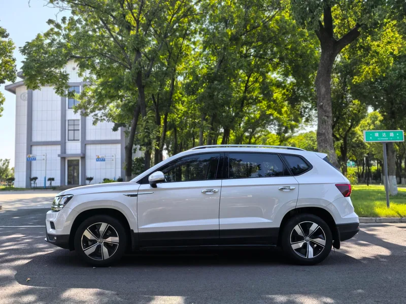 Volkswagen Tharu 2020 280TSI 2WD Comfort Version Country VI exterior photo 2 Volkswagen Tharu 2020 280TSI 2WD Comfort Version Country VI exterior photo 2
