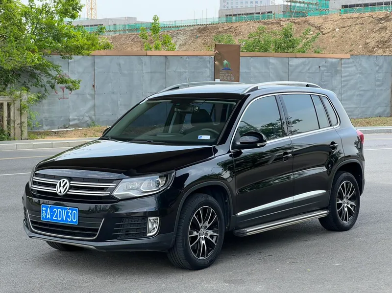 Volkswagen Tiguan 2015 1.8TSI Automatic two-drive luxury type exterior photo 1 Volkswagen Tiguan 2015 1.8TSI Automatic two-drive luxury type exterior photo 1
