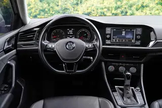 Volkswagen Sagitar 2019 280TSI DSG Comfortable Country VI interior photo 13 Volkswagen Sagitar 2019 280TSI DSG Comfortable Country VI interior photo 13