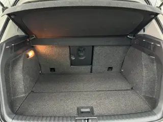 Volkswagen Tiguan 2015 1.8TSI Version confort automatique à deux roues motrices intérieur photo 13 Volkswagen Tiguan 2015 1.8TSI Version confort automatique à deux roues motrices intérieur photo 13