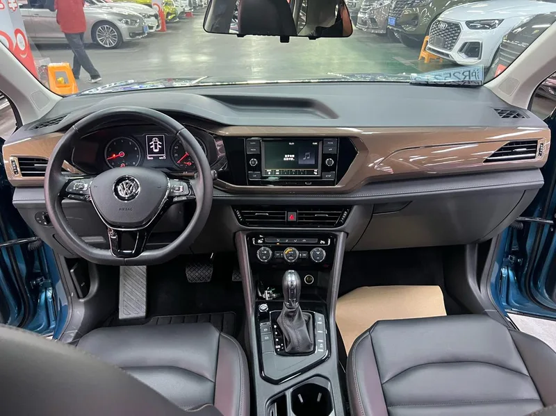 Volkswagen Tharu 2020 280TSI 2WD Comfort Version Country VI interior photo 12 Volkswagen Tharu 2020 280TSI 2WD Comfort Version Country VI interior photo 12