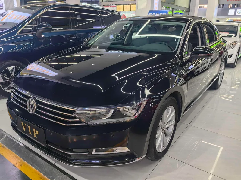 Volkswagen Magotan 2019 330TSI DSG Leading Type Country VI exterior photo 1 Volkswagen Magotan 2019 330TSI DSG Leading Type Country VI exterior photo 1