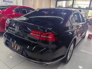 Volkswagen Magotan 2019 330TSI DSG Leading Type Country VI interior photo 19 Volkswagen Magotan 2019 330TSI DSG Leading Type Country VI interior photo 19