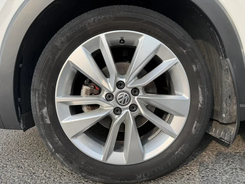 Volkswagen T-Cross 2019 280TSI DSG Comfort Edition interior photo 12 Volkswagen T-Cross 2019 280TSI DSG Comfort Edition interior photo 12