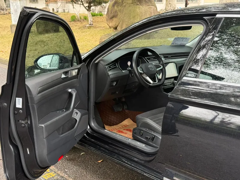 Volkswagen Magotan 2020 330TSI DSG Luxury type interior photo 13 Volkswagen Magotan 2020 330TSI DSG Luxury type interior photo 13