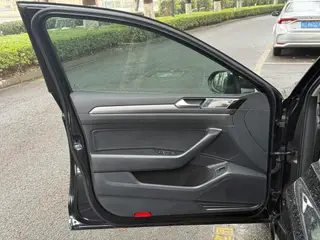 Volkswagen Magotan 2020 330TSI DSG Luxury type interior photo 16 Volkswagen Magotan 2020 330TSI DSG Luxury type interior photo 16