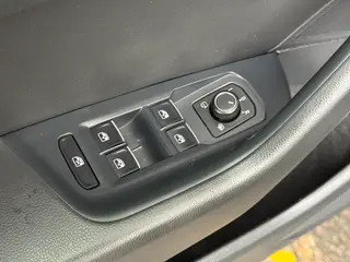 Volkswagen Magotan 2020 330TSI DSG Luxury type interior photo 17 Volkswagen Magotan 2020 330TSI DSG Luxury type interior photo 17