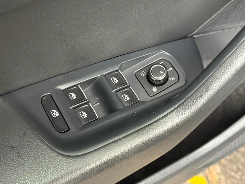 Volkswagen Magotan 2020 330TSI DSG Luxury type interior photo 17 Volkswagen Magotan 2020 330TSI DSG Luxury type interior photo 17