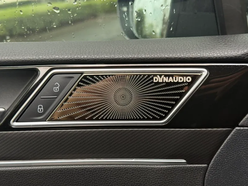Volkswagen Magotan 2020 330TSI DSG Luxury type interior photo 18 Volkswagen Magotan 2020 330TSI DSG Luxury type interior photo 18