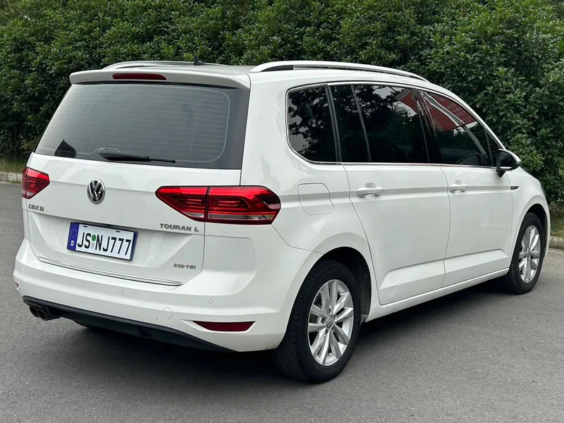 Volkswagen Touan L 2016 280TSI Auto Shuya Edition interior photo 11 Volkswagen Touan L 2016 280TSI Auto Shuya Edition interior photo 11