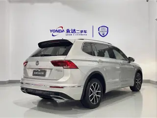 Volkswagen Tiguan L 2020 330TSI Automatic two-wheel drive R-Line Flagship Edition Country VI exterior photo 4 Volkswagen Tiguan L 2020 330TSI Automatic two-wheel drive R-Line Flagship Edition Country VI exterior photo 4