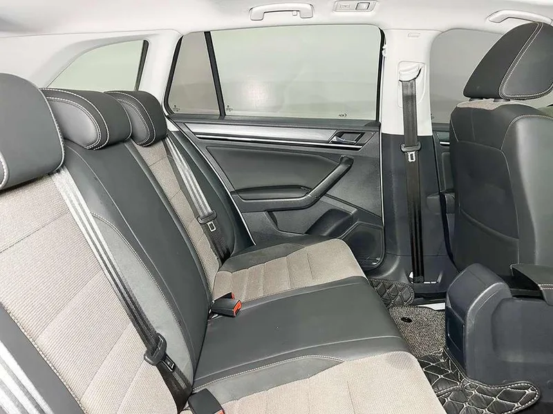 Volkswagen C-TREK 2018 230TSI DSG Comfortable interior photo 7 Volkswagen C-TREK 2018 230TSI DSG Comfortable interior photo 7