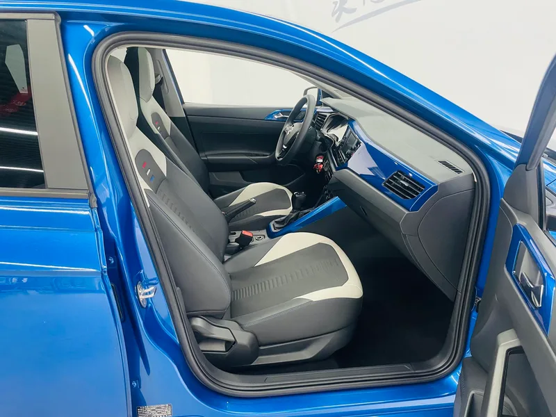 Volkswagen Polo 2019 Plus 1.5L Automatic Colorful Technology Edition interior photo 9 Volkswagen Polo 2019 Plus 1.5L Automatic Colorful Technology Edition interior photo 9