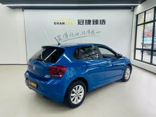 Volkswagen Polo 2019 Plus 1.5L Automatic Colorful Technology Edition interior photo 14 Volkswagen Polo 2019 Plus 1.5L Automatic Colorful Technology Edition interior photo 14
