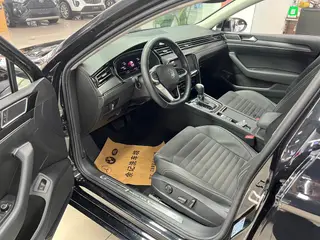 Volkswagen Magotan 2020 330TSI DSG Luxury type exterior photo 2 Volkswagen Magotan 2020 330TSI DSG Luxury type exterior photo 2