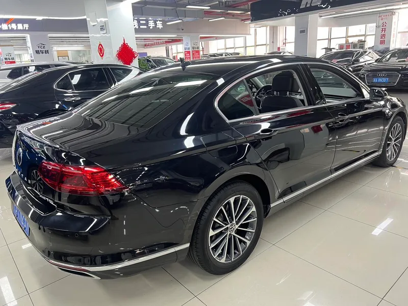 Volkswagen Magotan 2020 330TSI DSG Luxury type exterior photo 5 Volkswagen Magotan 2020 330TSI DSG Luxury type exterior photo 5