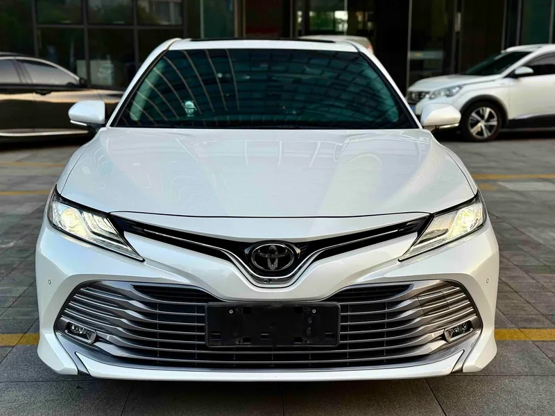 Toyota Camry 2019 2.0G Luxury Edition Country VI exterior photo 3 Toyota Camry 2019 2.0G Luxury Edition Country VI exterior photo 3