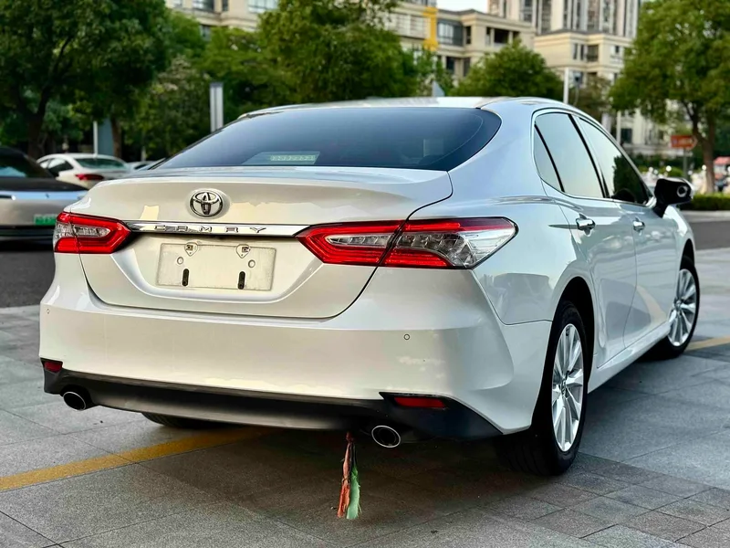 Toyota Camry 2019 2.0G Luxury Edition Country VI exterior photo 6 Toyota Camry 2019 2.0G Luxury Edition Country VI exterior photo 6
