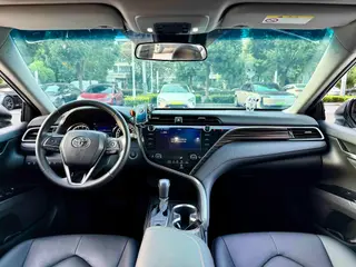 Toyota Camry 2019 2.0G Luxury Edition Country VI interior photo 8 Toyota Camry 2019 2.0G Luxury Edition Country VI interior photo 8