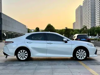 Toyota Camry 2019 2.0G Luxury Edition Country VI interior photo 9 Toyota Camry 2019 2.0G Luxury Edition Country VI interior photo 9