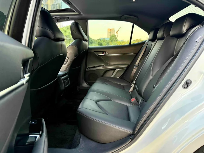 Toyota Camry 2019 2.0G Luxury Edition Country VI interior photo 13 Toyota Camry 2019 2.0G Luxury Edition Country VI interior photo 13