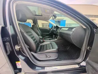 Volkswagen Passat 2017 330TSI DSG Édition honorée extérieur photo 7
