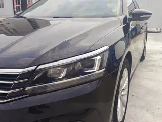 Volkswagen Passat 2017 330TSI DSG Édition honorée intérieur photo 10