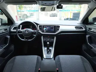 Volkswagen T-Cross 2018 230TSI DSG Модная модель с двумя приводами Страна В. экстерьер фото 7