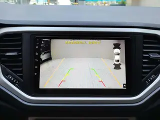 Volkswagen T-Cross 2018 230TSI DSG Модная модель с двумя приводами Страна В. интерьер фото 13