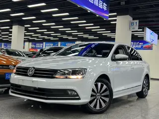 Volkswagen Sagitar 2017 180TSI automatic leading type exterior photo 2 Volkswagen Sagitar 2017 180TSI automatic leading type exterior photo 2