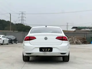 Volkswagen Lamando 2019 280TSI DSG Version confortable Pays V intérieur photo 8 Volkswagen Lamando 2019 280TSI DSG Version confortable Pays V intérieur photo 8