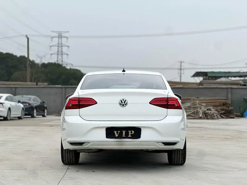Volkswagen Lamando 2019 280TSI DSG Version confortable Pays V intérieur photo 8 Volkswagen Lamando 2019 280TSI DSG Version confortable Pays V intérieur photo 8