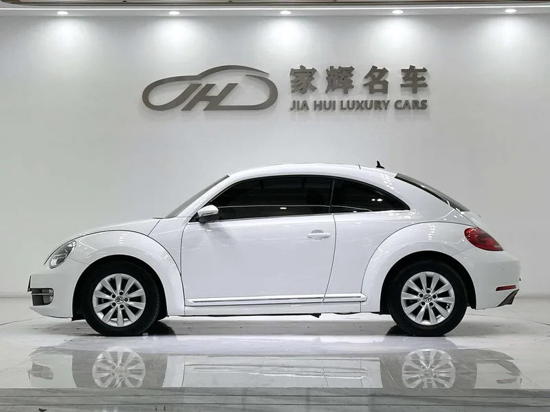 Volkswagen Beetle 2015 180TSI exterior photo 4 Volkswagen Beetle 2015 180TSI exterior photo 4