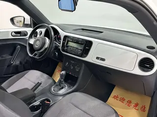 Volkswagen Beetle 2015 180TSI interior photo 14 Volkswagen Beetle 2015 180TSI interior photo 14