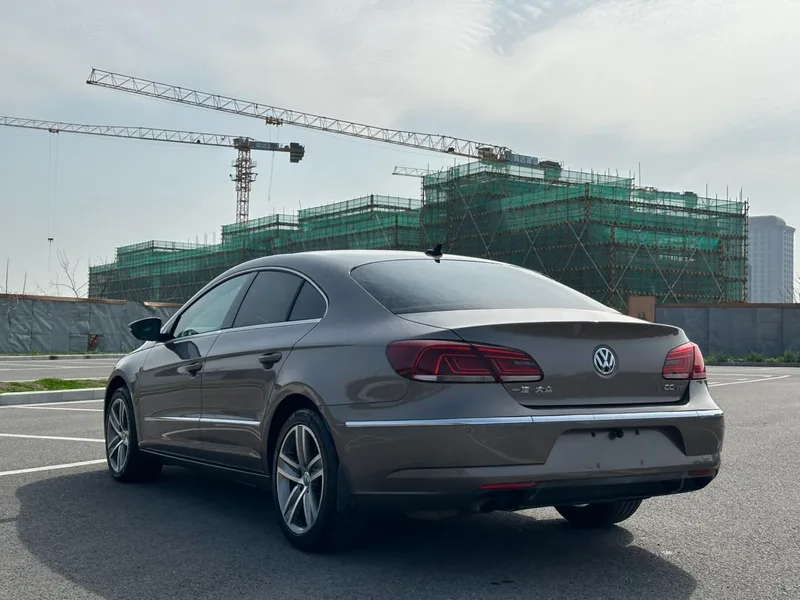 Volkswagen CC 2013 1.8TSI Luxury type exterior photo 6 Volkswagen CC 2013 1.8TSI Luxury type exterior photo 6