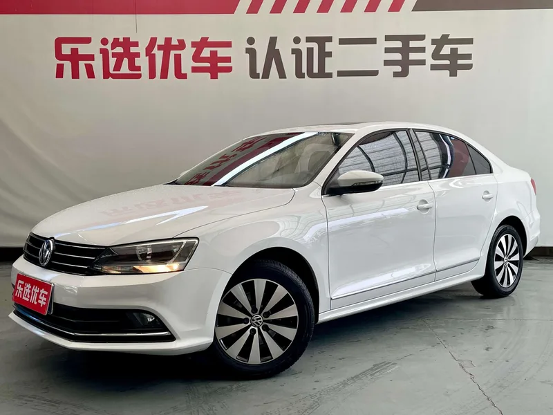 Volkswagen Sagitar 2018 280TSI DSG Comfortable exterior photo 1 Volkswagen Sagitar 2018 280TSI DSG Comfortable exterior photo 1