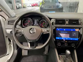 Volkswagen Sagitar 2018 280TSI DSG Comfortable interior photo 12 Volkswagen Sagitar 2018 280TSI DSG Comfortable interior photo 12