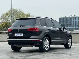 Volkswagen Touareg 2017 3.0TSI Tuoye type exterior photo 3 Volkswagen Touareg 2017 3.0TSI Tuoye type exterior photo 3