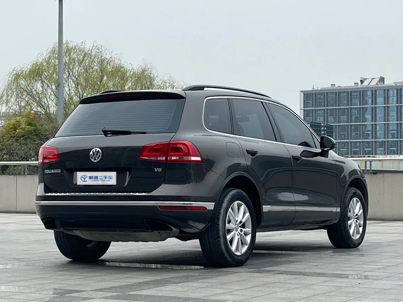 Volkswagen Touareg 2017 3.0TSI Tuoye type exterior photo 3 Volkswagen Touareg 2017 3.0TSI Tuoye type exterior photo 3