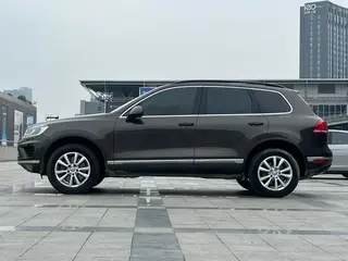 Volkswagen Touareg 2017 3.0TSI Tuoye type exterior photo 5 Volkswagen Touareg 2017 3.0TSI Tuoye type exterior photo 5