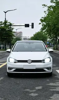 Volkswagen Golf 2019 280TSI DSG Comfortable China V exterior photo 2 Volkswagen Golf 2019 280TSI DSG Comfortable China V exterior photo 2