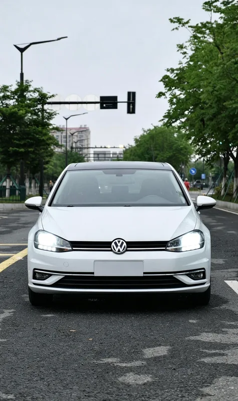 Volkswagen Golf 2019 280TSI DSG Comfortable China V exterior photo 2 Volkswagen Golf 2019 280TSI DSG Comfortable China V exterior photo 2