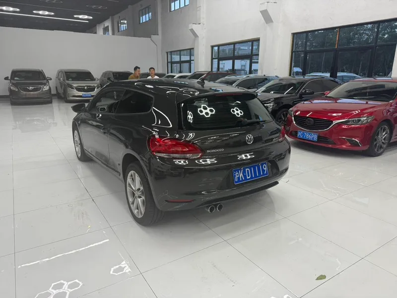 Volkswagen Scirocco 2010 2.0TSI Sports version interior photo 10 Volkswagen Scirocco 2010 2.0TSI Sports version interior photo 10