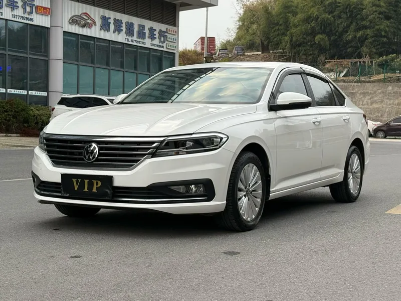 Volkswagen Lavida 2021 1.5L Version confort automatique extérieur photo 1 Volkswagen Lavida 2021 1.5L Version confort automatique extérieur photo 1