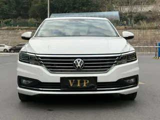 Volkswagen Lavida 2021 1.5L Version confort automatique extérieur photo 3 Volkswagen Lavida 2021 1.5L Version confort automatique extérieur photo 3