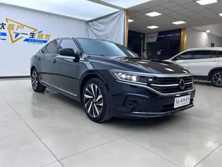 Volkswagen Passat 2023 Restyling 330TSI Elite Edition exterior photo 3 Volkswagen Passat 2023 Restyling 330TSI Elite Edition exterior photo 3